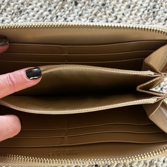 Gold star Jimmy Choo wallet - Picture 5 of 7